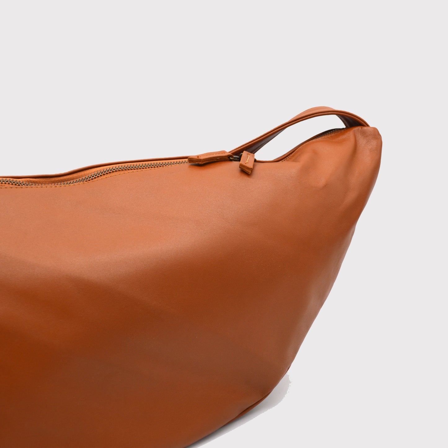 Barcaccia M // handbag - shoulderbag