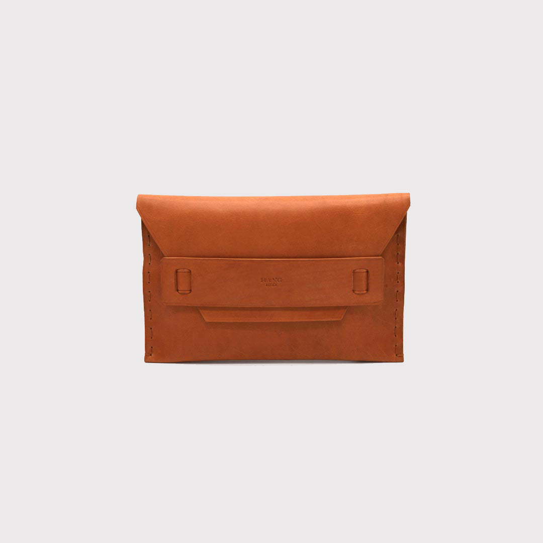 Borgo Classic // clutch