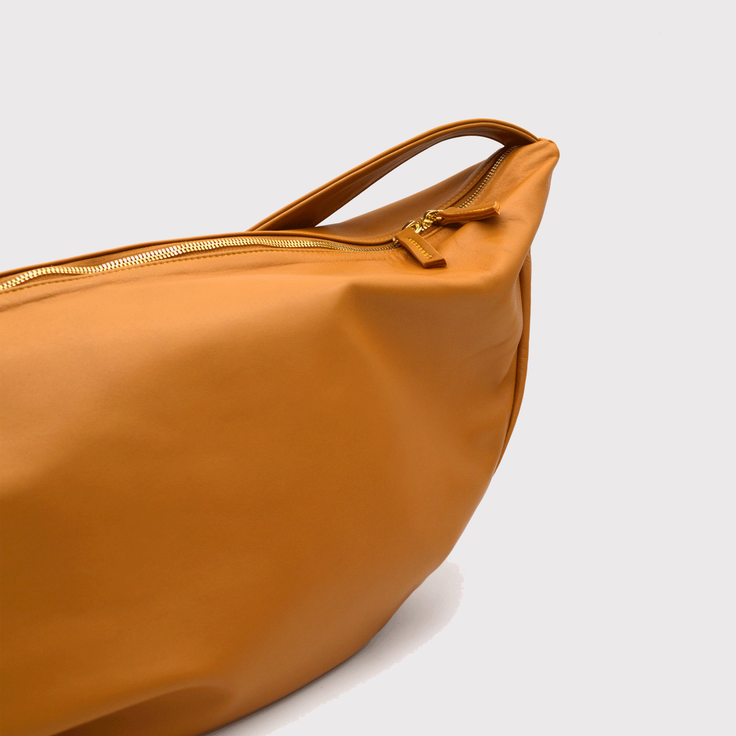 BARCACCIA // Soft leather bag