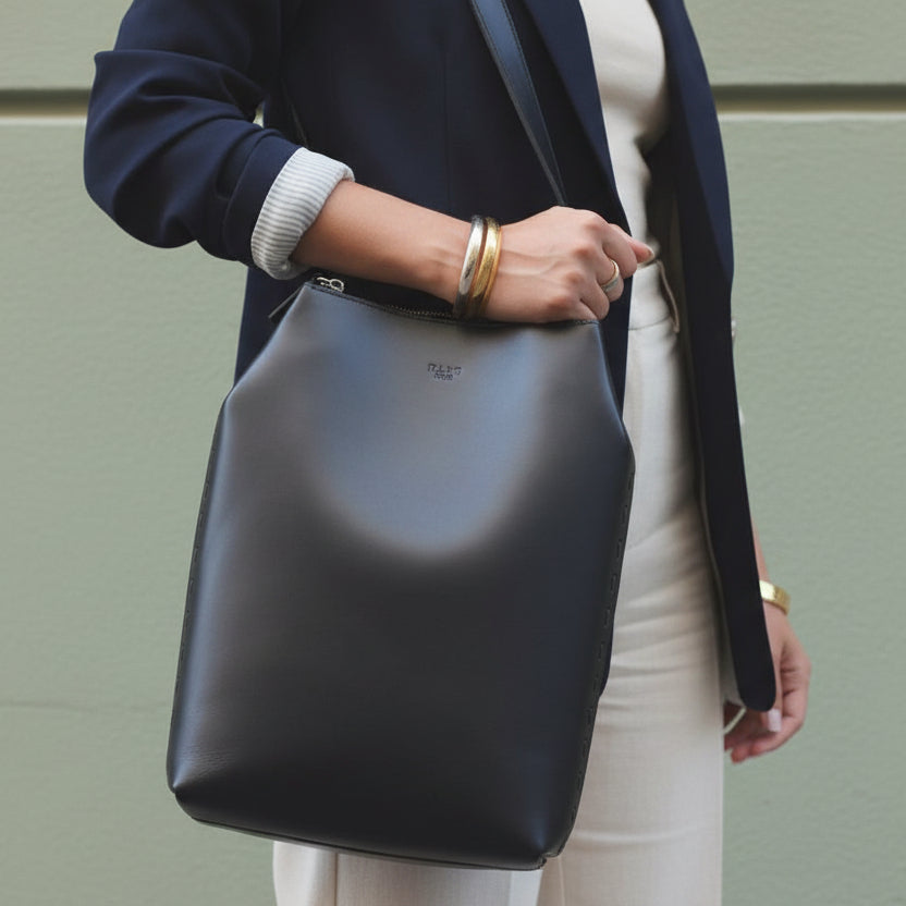 REGOLA ZIP // Slim Hybrid Bag