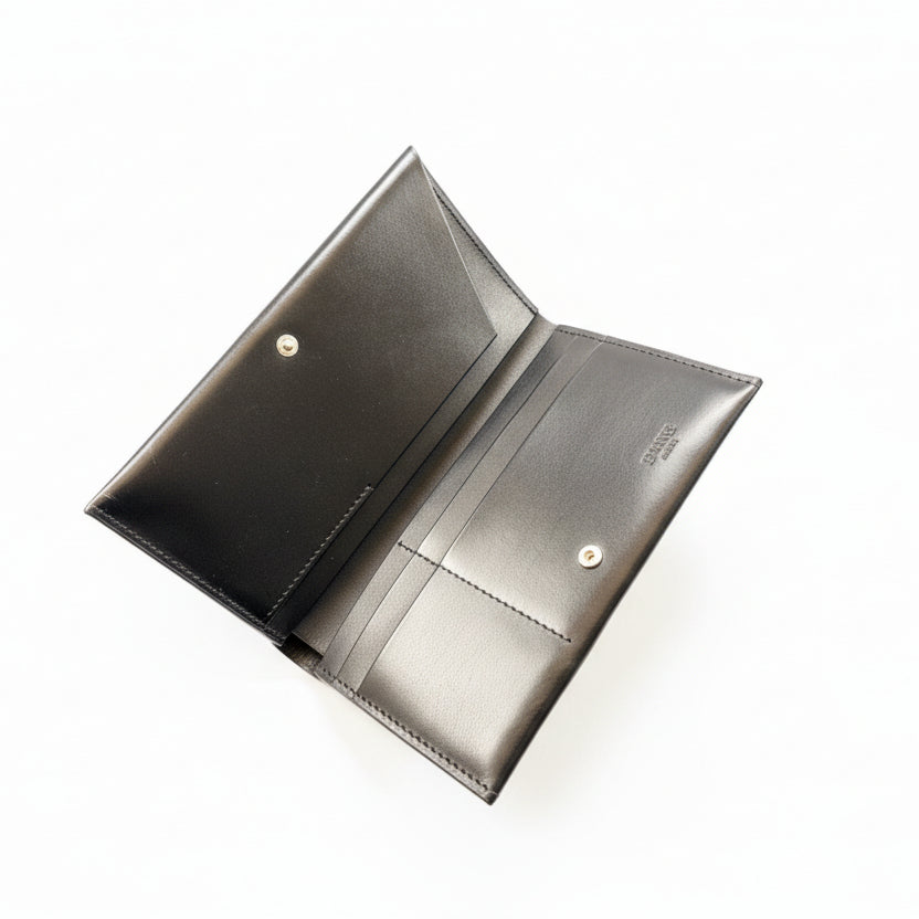 ADRIANO // Travel wallet