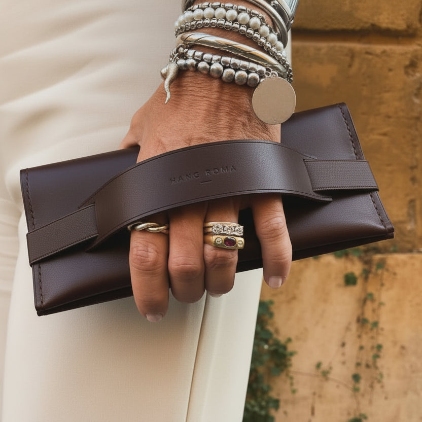 AUGUSTO // funzione che diventa forma